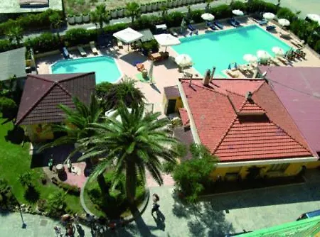 Üdülőközpont Club Sabbiadoro 4*