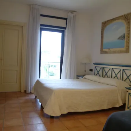 Üdülőközpont Club Sabbiadoro 4*