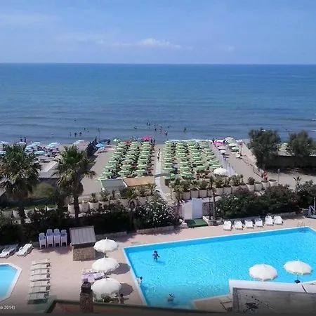 Üdülőközpont Club Sabbiadoro Battipaglia
